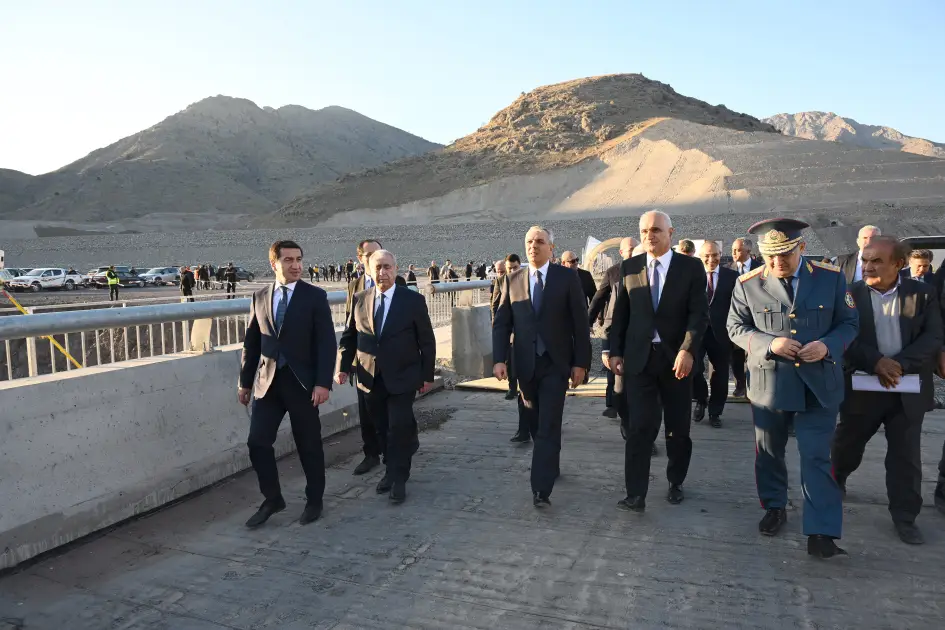 Zəngəzur dəhlizi üzrə görülən işlər və Ağbənd-Kəlalə körpüsünün inşası prosesi ilə tanışlıq olub - FOTO