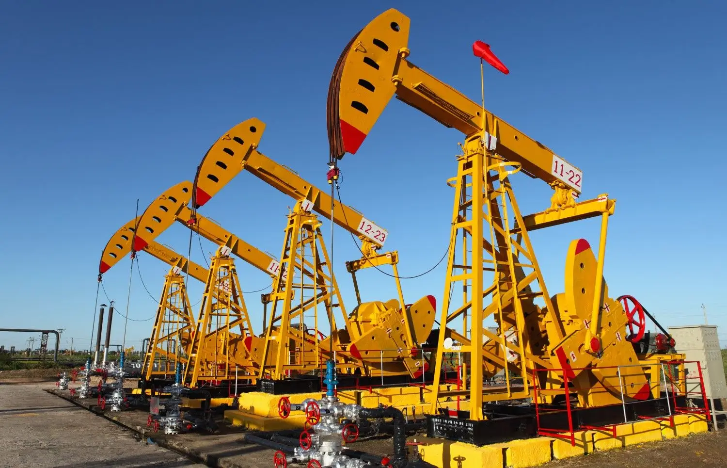 Azərbaycan neftinin qiyməti 75 dolları keçib