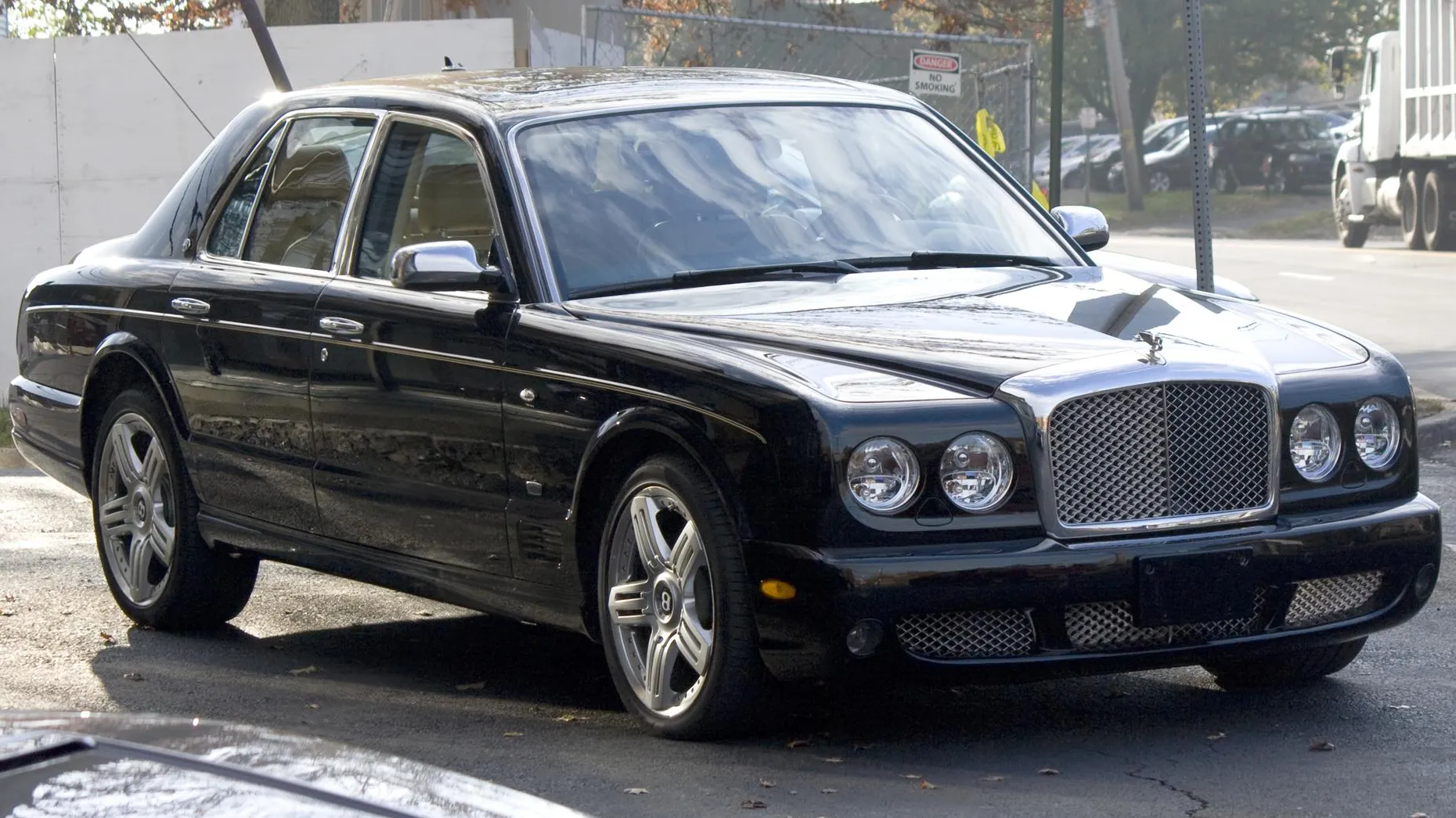 "Bentley"in nadir modeli satıldı: 4,5 milyon qiyməti var