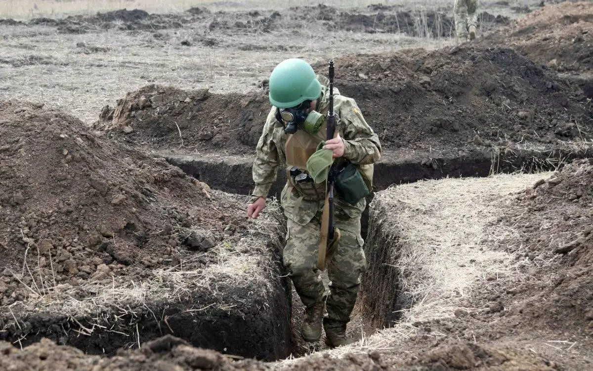 "Ukrayna ordusu əks-hücuma hələ hazır deyil" - Romanenko
