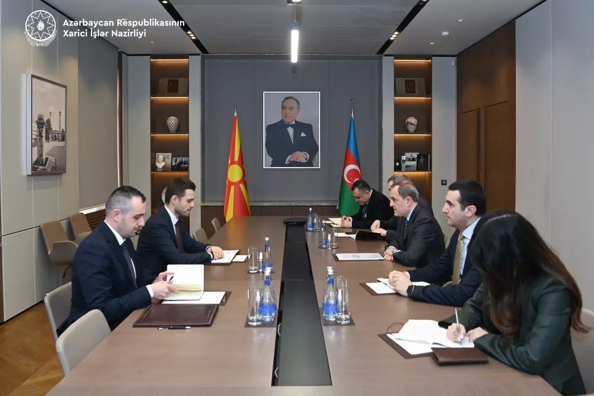 Azərbaycan və Şimali Makedoniya XİN başçıları regional vəziyyəti müzakirə ediblər