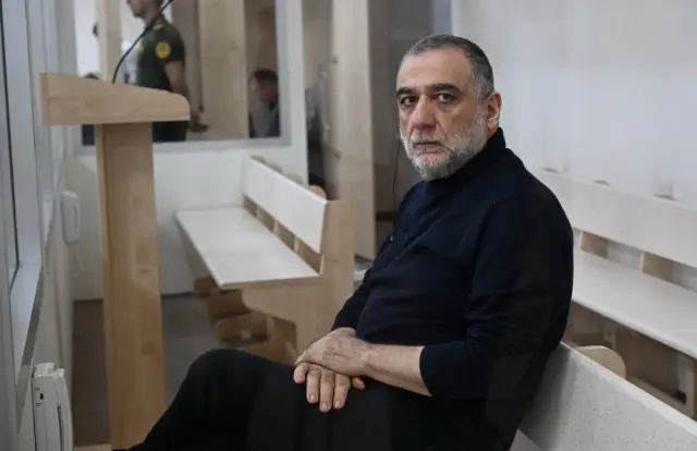 Vardanyan Paşinyanın, ATƏT-in Minsk qrupu üzvlərinin dindirilməsini xahiş edib