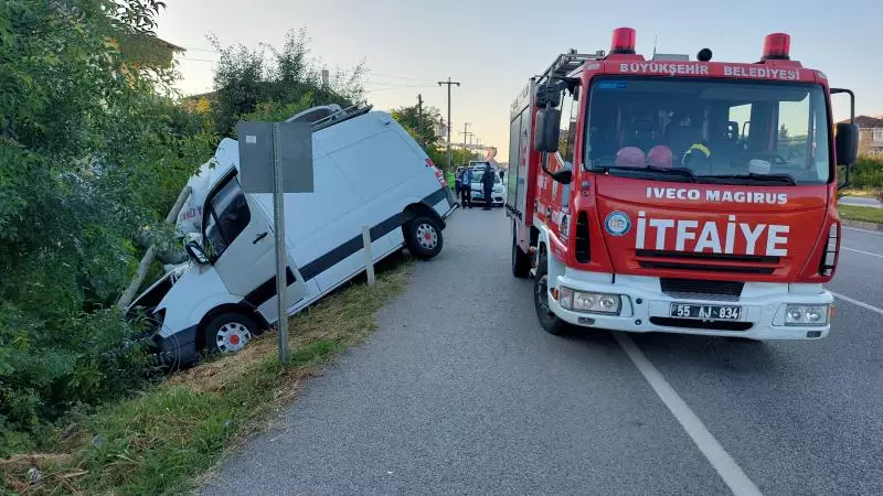 Türkiyədə canlı yayım avtomobili qəzaya uğrayıb: 2 ölü, 1 yaralı