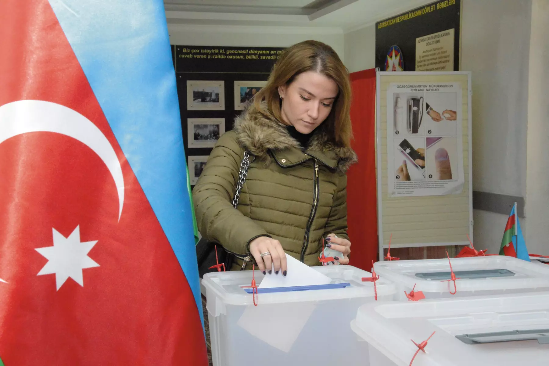 Bələdiyyə seçkilərində namizədlərin 31 faizə qədəri qadınlardır