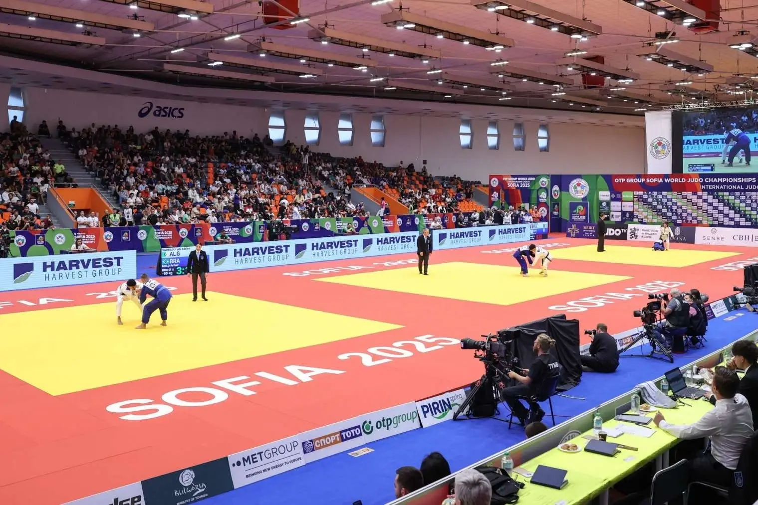 Millimiz dünya çempionatında qarışıq komanda yarışında medalsız qaldı