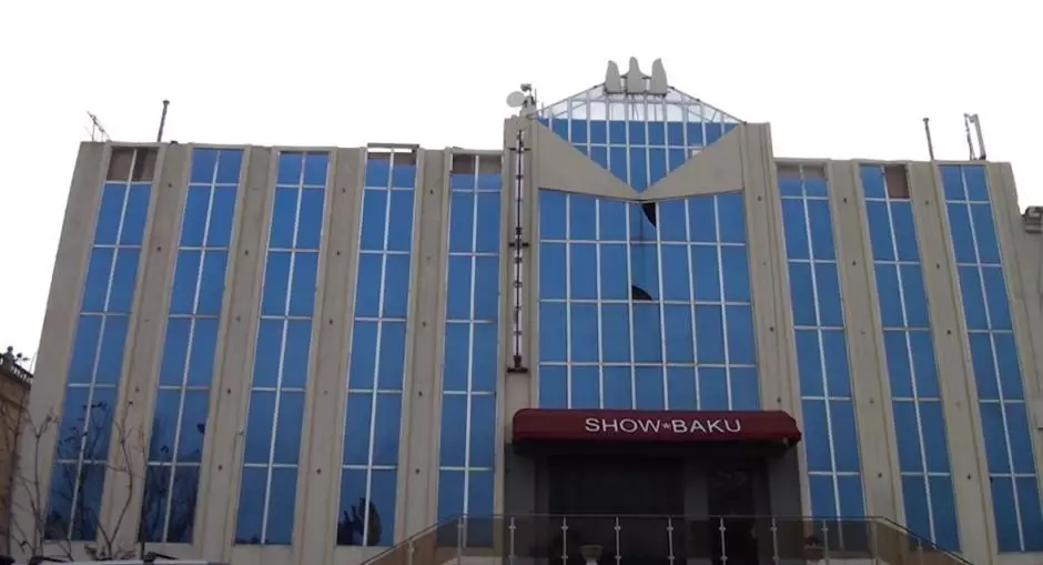 Məşhur “Show Baku” restoranı nöqsanlara görə bağlandı - VİDEO