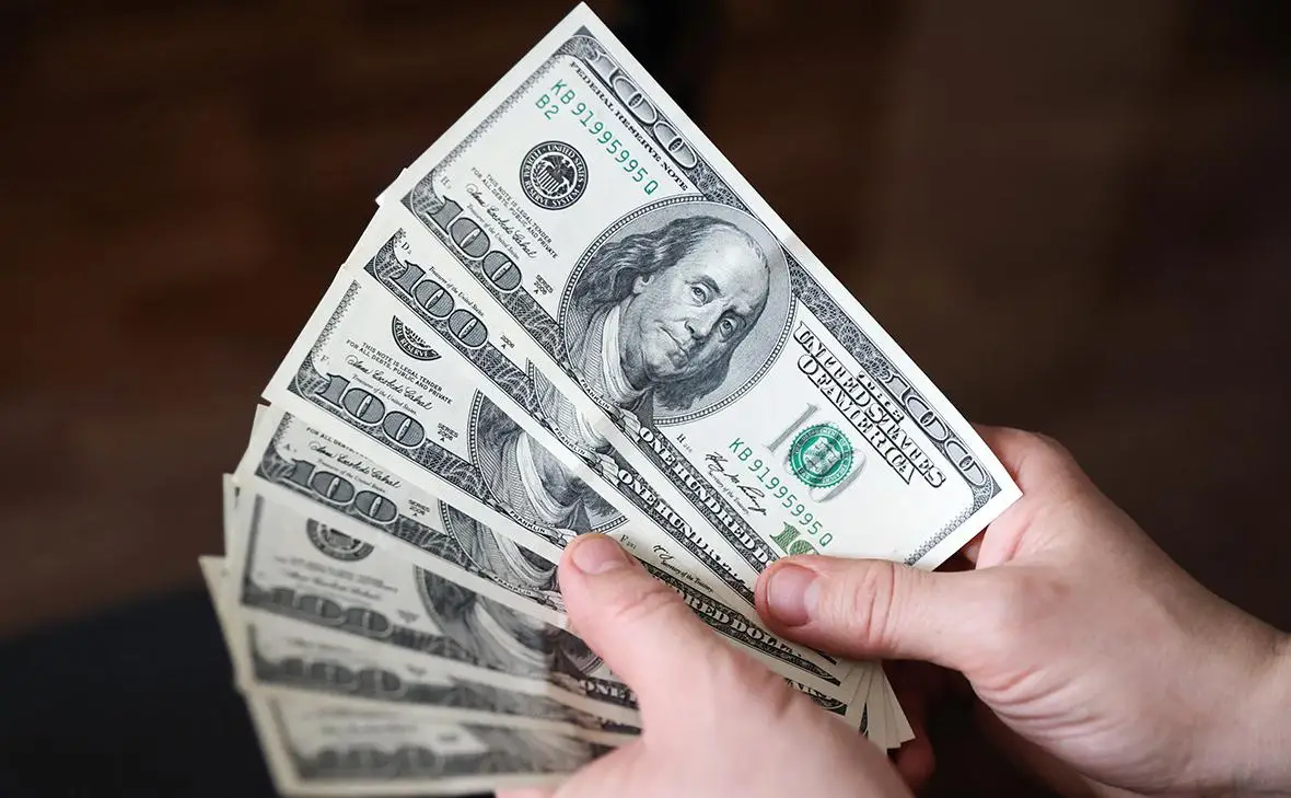 Rusiyanın xarici borcu 32 milyard dollar artıb