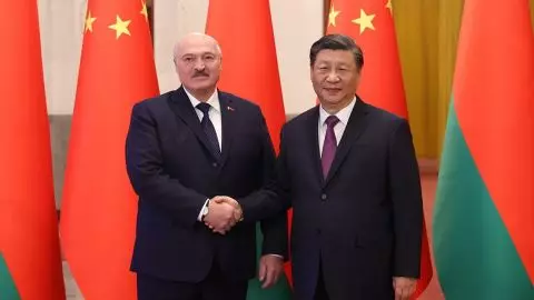 Lukaşenko Çinin sülh planını dəstəkləyir