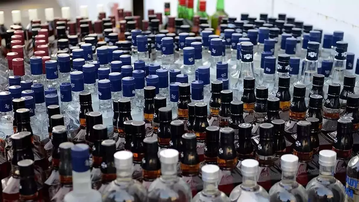 Azərbaycanın alkoqollu içki ixracı azalıb, idxalı artıb