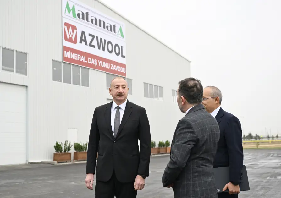 Prezident "AZWOOL" mineral daş yunu zavodunun açılışında iştirak edib