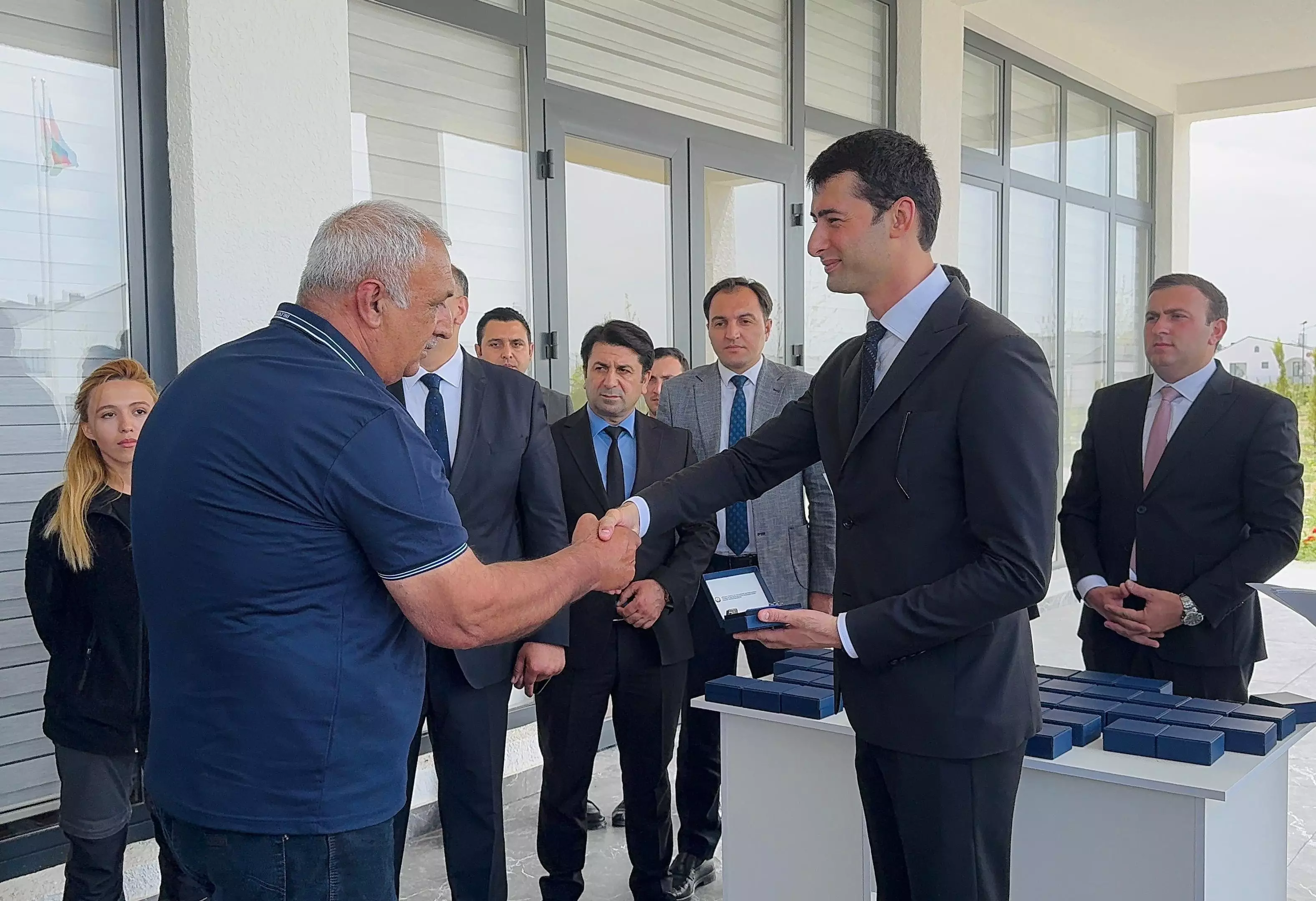 Köç karvanı Ağdamın Kəngərli kəndinə çatıb, açarlar təqdim olunub