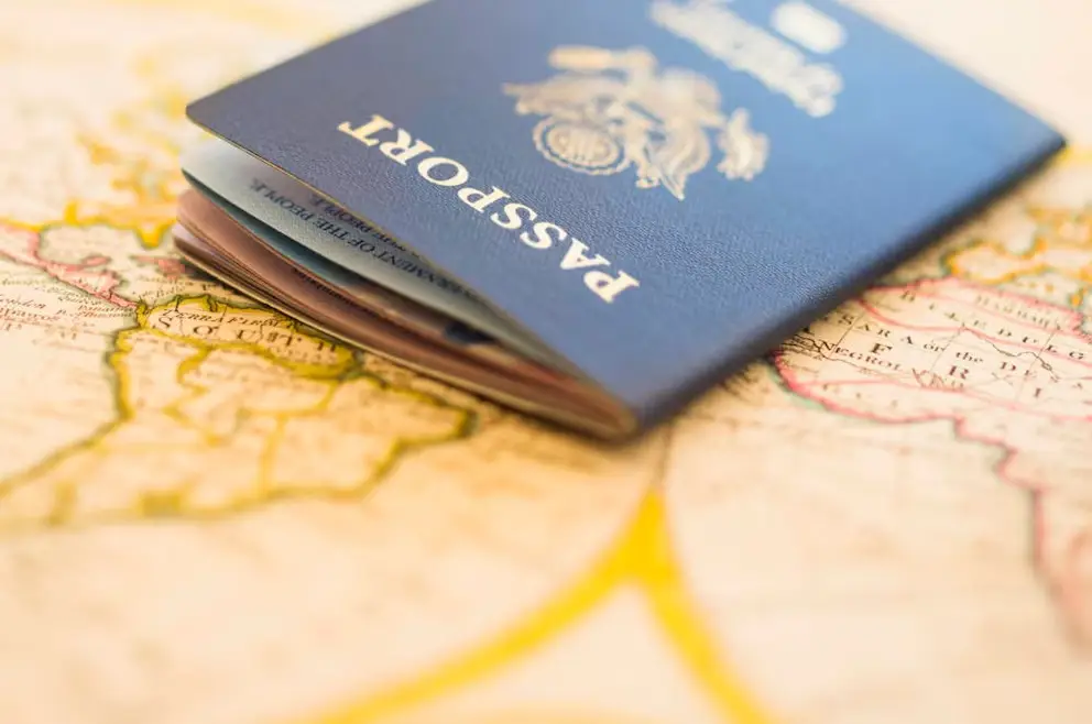 Azərbaycan 6 ölkə ilə diplomatik və xidməti pasport sahiblərini vizadan qarşılıqlı azad edir