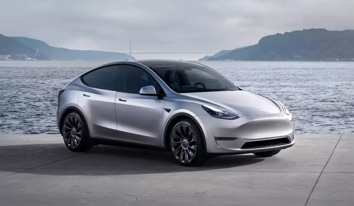 "Tesla"nın Avropada satışları kəskin şəkildə azalıb