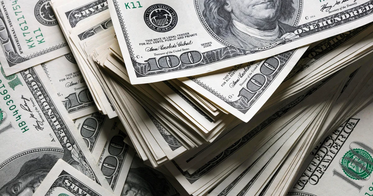 Ukraynanın dövlət borcu 180 milyard dollar ötüb