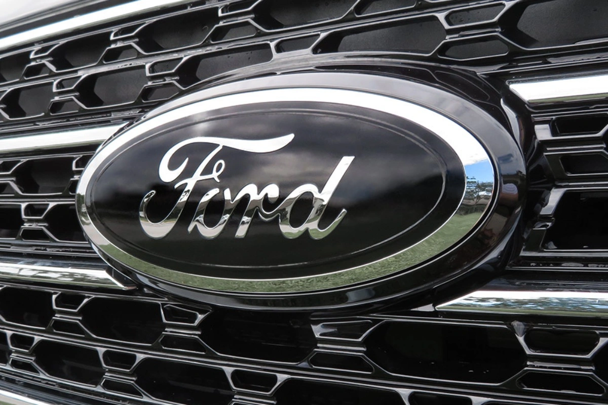 "Ford" 1 milyon avtomobili geri çağırır