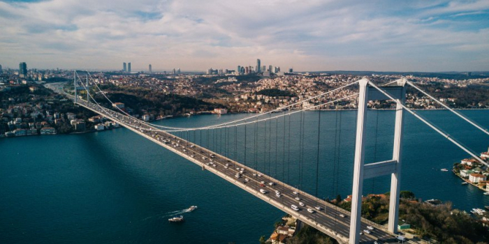 Türkiyə Bosfor boğazından keçən tankerlərdən sığorta tələb etməyi planlaşdırır