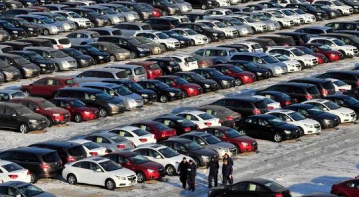Dövlət komitəsi "Nissan", BMW və "Hyundai" avtomobillərini hərraca çıxarır