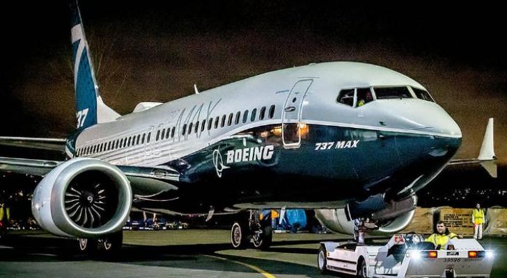 Daha bir “Boeing 737 MAX” təyyarəsi təcili eniş edib