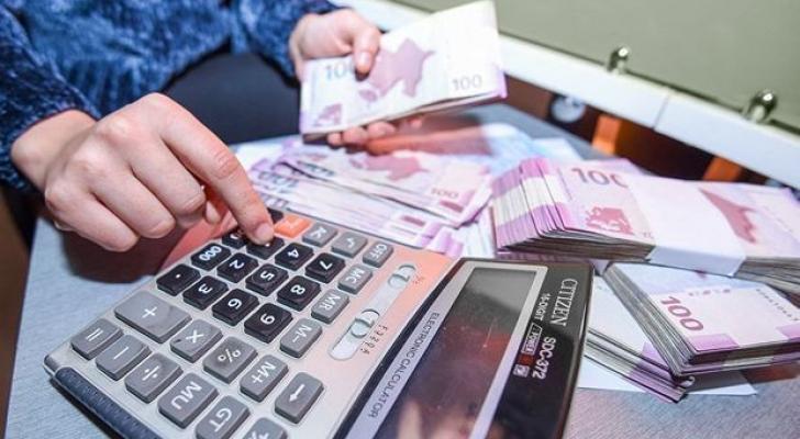 Mindən çox borclu vergi ödəyicisinin ölkədən getmə hüququ məhdudlaşdırılıb