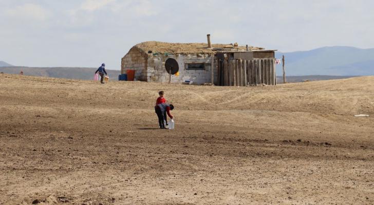 Abşeronlu fermerlərin su dərdi: İldə suya 1 milyon manat pul veririk