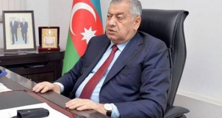 Vahid Əhmədov: "Camaatın 100 min manatlıq əşyasına beş min manat qiymət qoyurlar"