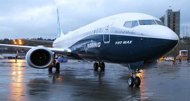 "Boeing 737 MAX" proqramının rəhbəri istefa verib