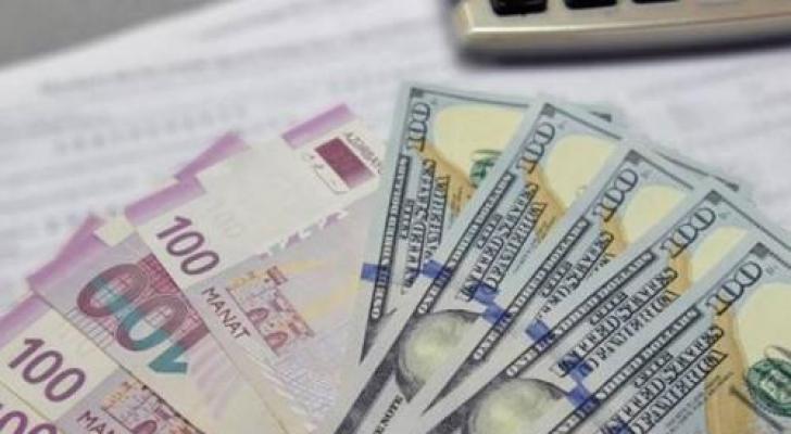 Azərbaycanlılar manata, yoxsa dollara daha çox etibar edir? - Maraqlı STATİSTİKA