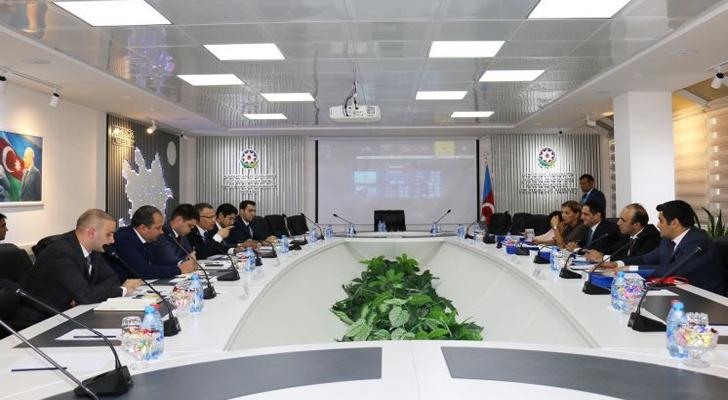 Azərbaycan ixracatçılarına maliyyə xidmətləri təklif olunacaq