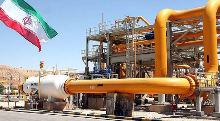 İran gündəlik neft hasilatını 280 min barel artırır