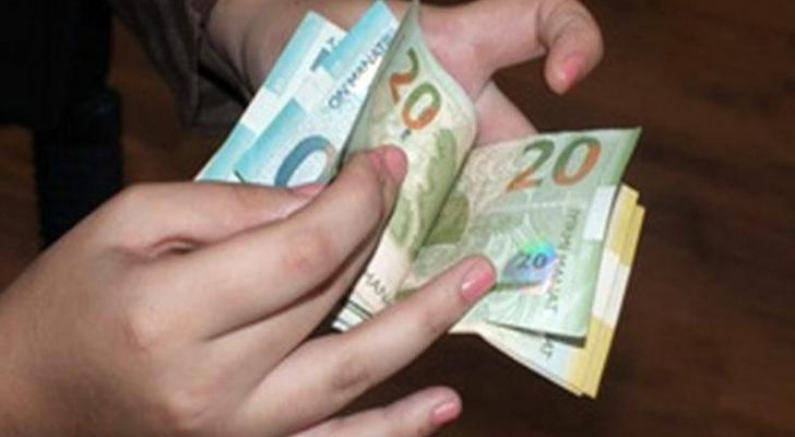 Uşaq pulunu bərpa etməli, yoxsa...