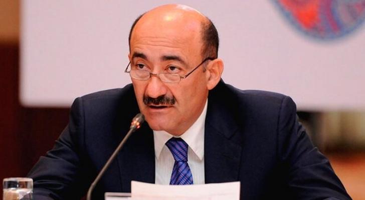 Baş nazir bu qurumları Əbülfəs Qarayevdən aldı
