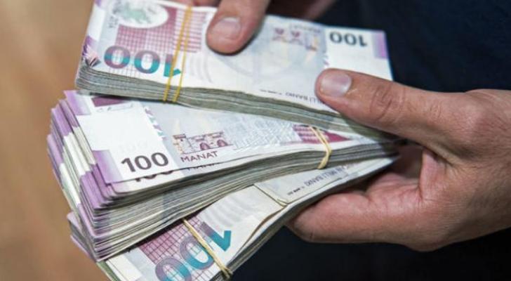 Bakıda əhali bu xidmətlərə 3 milyard manata yaxın pul xərcləyib