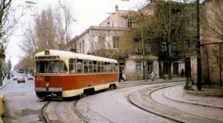 Tramvaylar Bakıya qayıdır - VİDEO