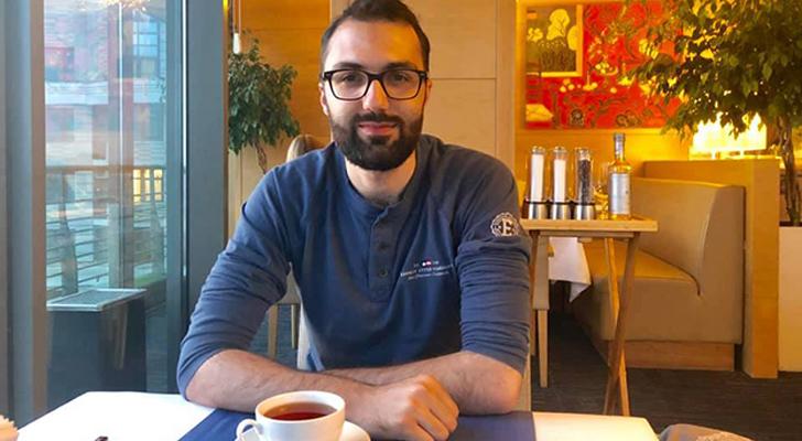 Azərbaycanlı gənc Avropa ölkələrini piyada gəzəcək - FOTO