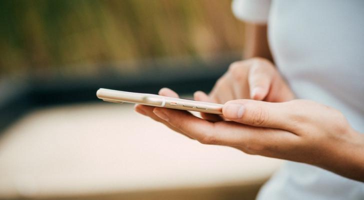 Palata: Azərbaycanda nağdsız ödənişlərin mobil telefonlarla həyata keçirilməsinə şərait yaradılacaq