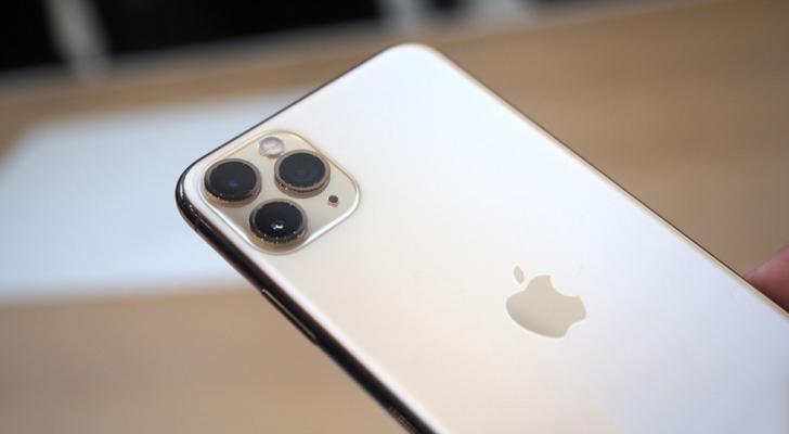  "iPhone 11" gülüş obyektinə çevrildi - VİDEO/ FOTOLAR