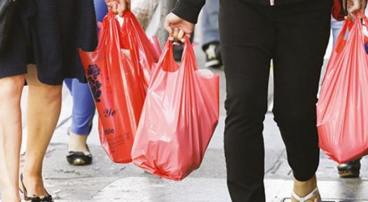 Plastik torbalar kağız, parça torbalarla əvəzlənir - RƏSMİ