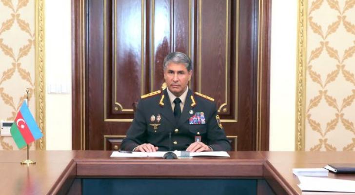 Vilayət Eyvazov generalı təqaüdə göndərdi