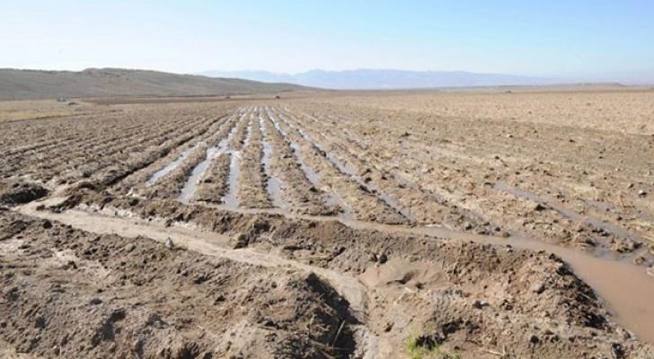 Əkin sahələrinin suvarılması üçün 7 milyon manatlıq sifariş