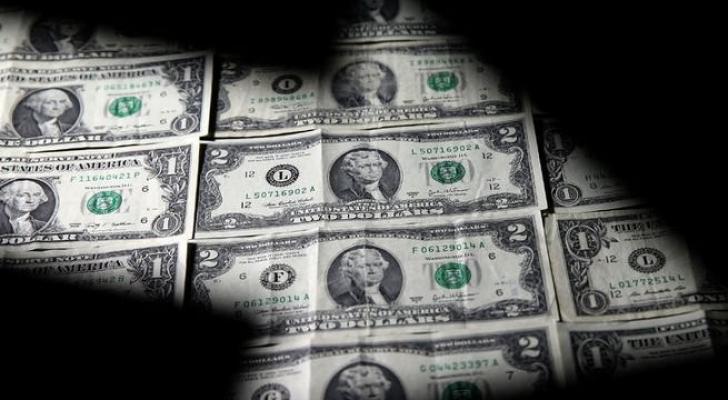 Dollarlaşma səviyyəsi 56%-dən də aşağı düşdü