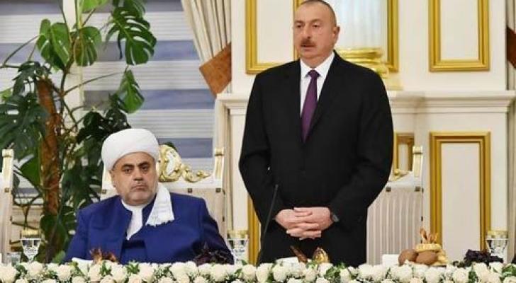 Prezident Allahşükür Paşazadəyə “Heydər Əliyev” ordenini təqdim edib