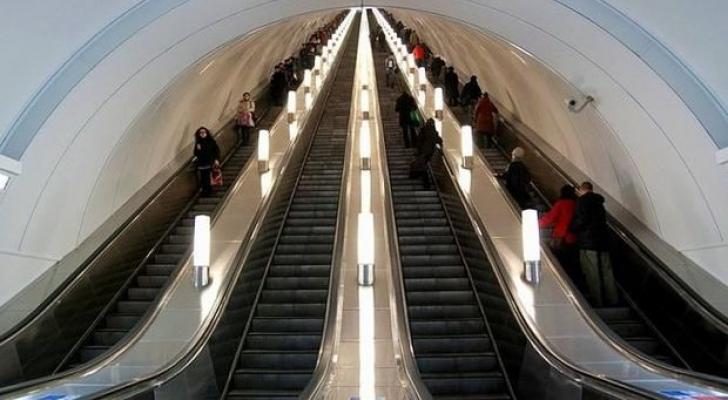 Bakı metrosu 25 eskalator alıb 
