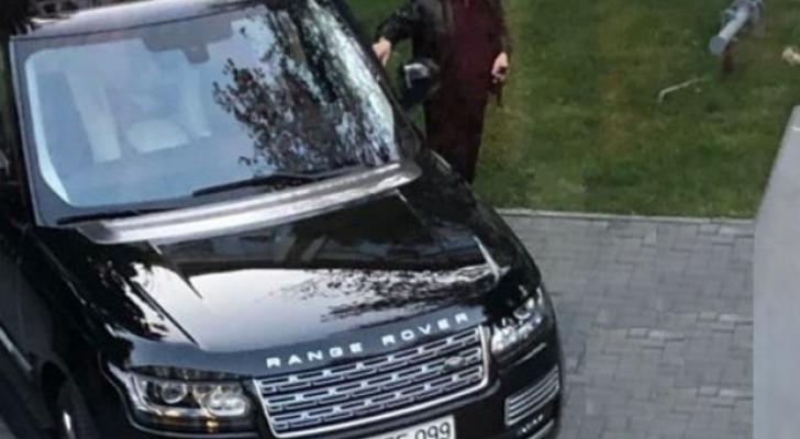 İcra başçısı özünə lüks avtomobil aldı - FOTO