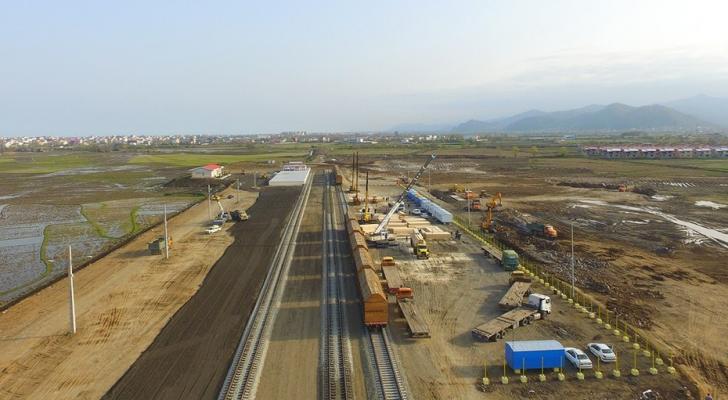 Astara yük terminalından rekord həddə yükaşırma əməliyyatı həyata keçirilib