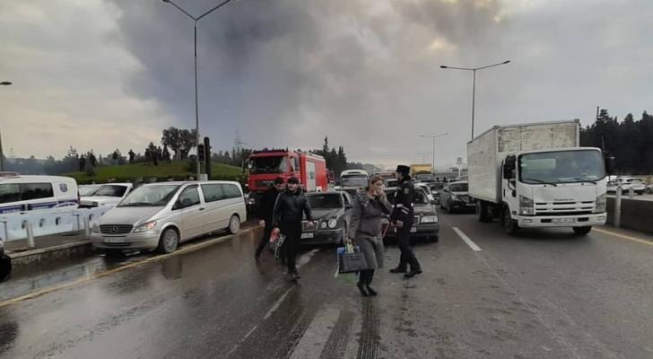 DYP rəisi: "Yanğın baş verən ərazidə hər iki istiqamətdə yol açıqdır"