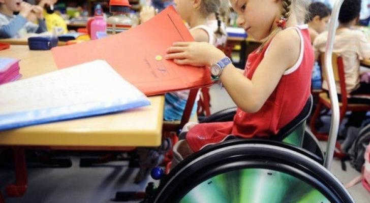 Sağlamlıq imkanları məhdud 18 yaşınadək uşaqlar iki növ müavinəti eyni vaxtda ala biləcəklər