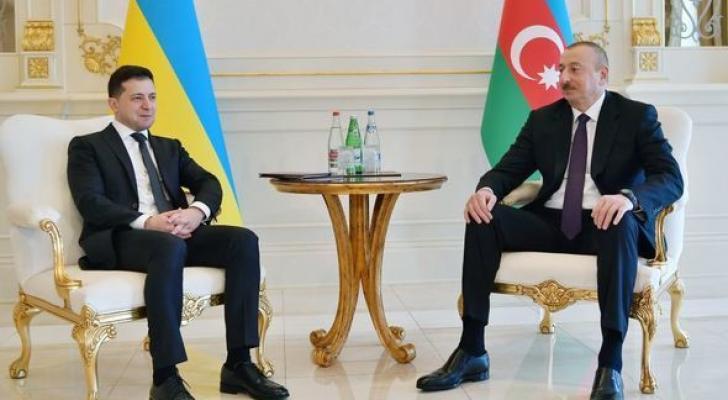 Vladimir Zelenski İlham Əliyevi Ukraynaya rəsmi səfərə dəvət edib