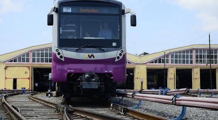 Cavid Qurbanovdan Bakıda yeni yerüstü metro ANONSU
