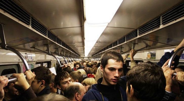 Bakı metrosunda problem: Sıxlıq yarandı