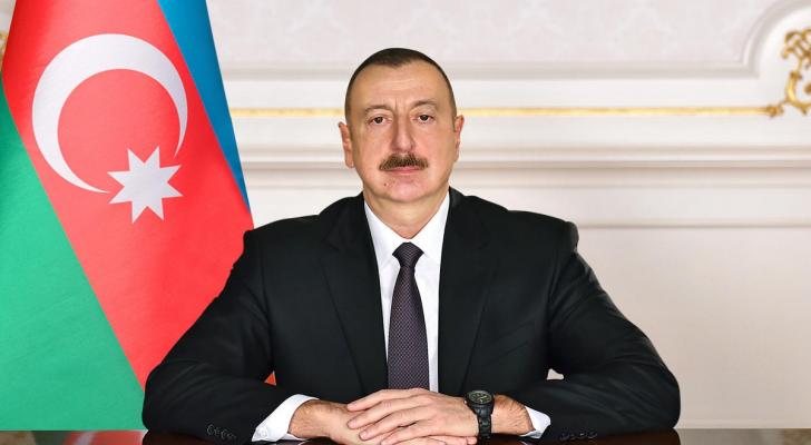 Prezident bu şəxslərə mənzil bağışladı - ADLAR
